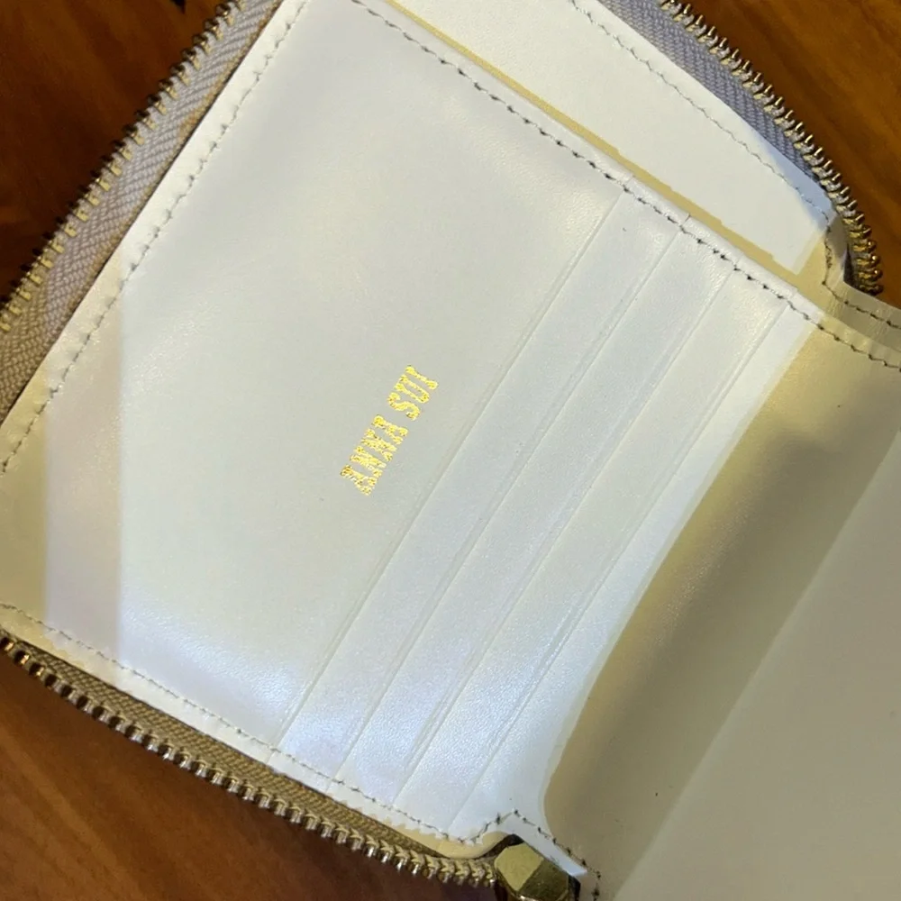 NWT Anna Sui Zip Around Wallet